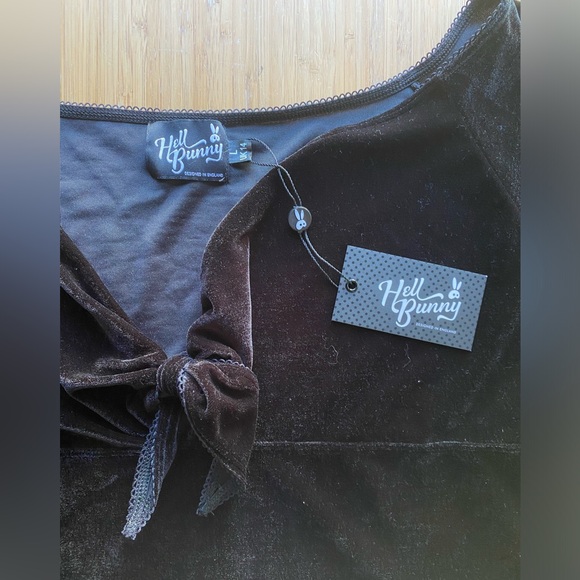 NWT Hell Bunny keyhole velvet top - Picture 2 of 10
